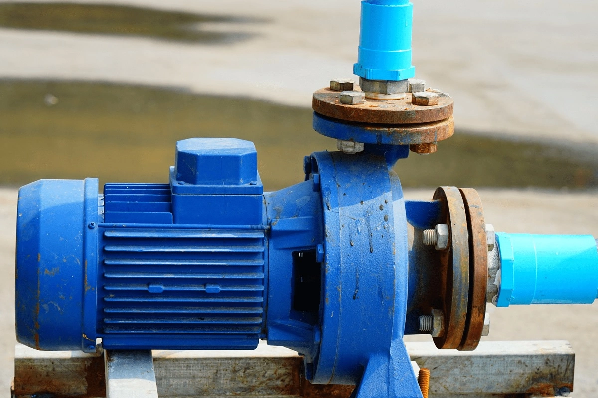 7 تا از قویترین پمپ‌های آب خانگی برای خرید را بشناسید